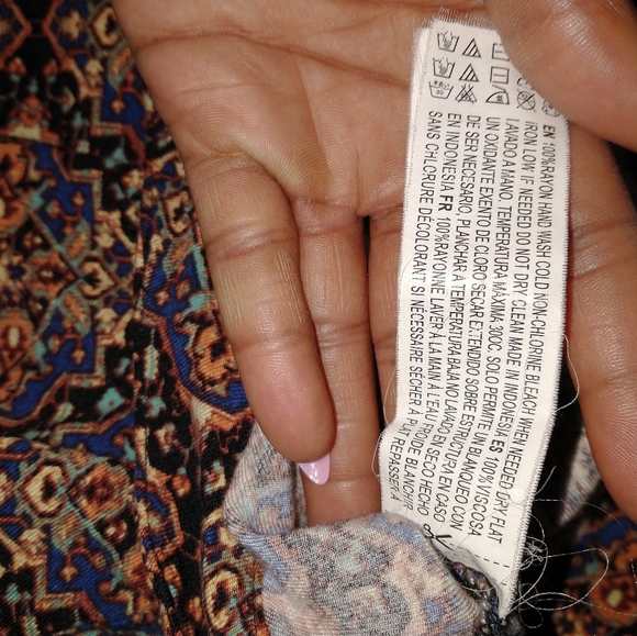 Forever 21 printer joggers - Picture 5 of 8